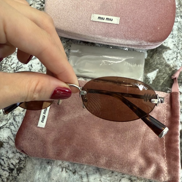 Miu miu sunglasses - Picture 8 of 9